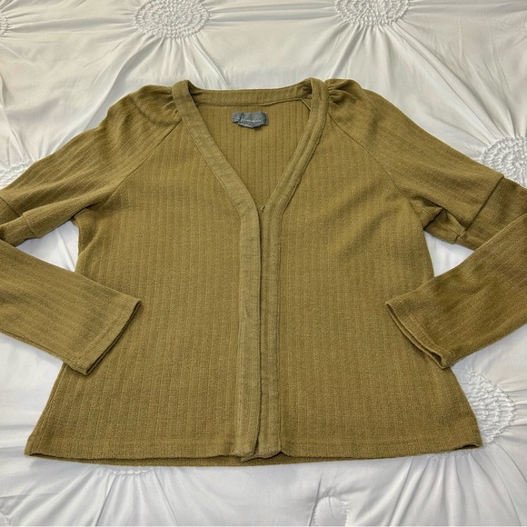 Anthropologie Olive Green V-Neck Snap Front Long Sleeve Top Size XL - Picture 8 of 15